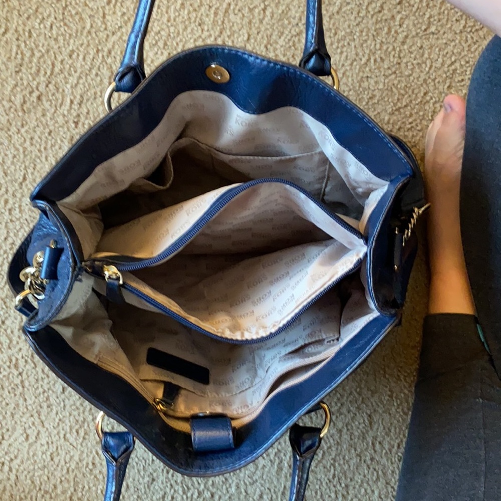 Gently usedBlue Michael Kors purse - Picture 4 of 4